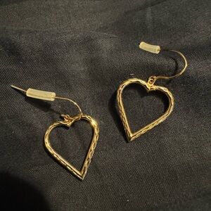 Gold heart earrings